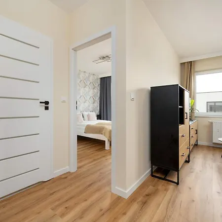 Lipinskiego 16 Komfortowy Z Parkingiem By Renters Apartment Breslau