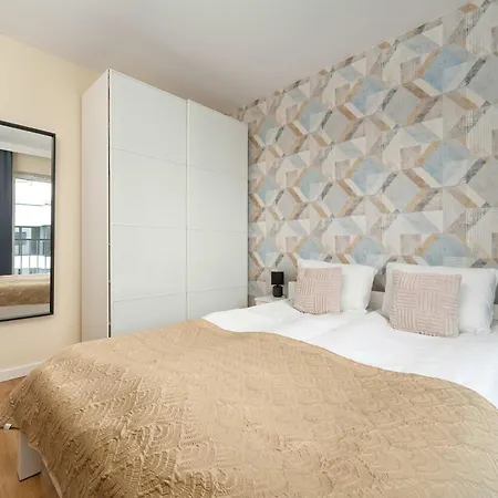 Apartment Lipinskiego 16 Komfortowy Z Parkingiem By Renters